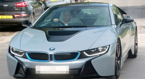 Image de Wayne Rooney et sa BMW i8
